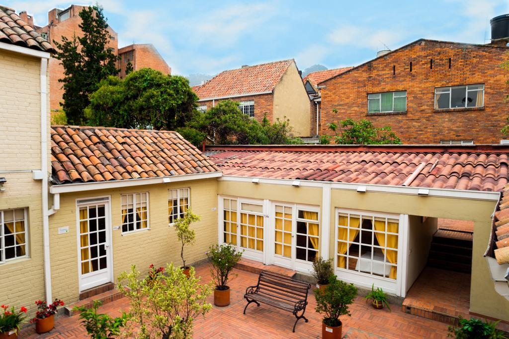 Hotel Casona Del Patio Bogotá Esterno foto